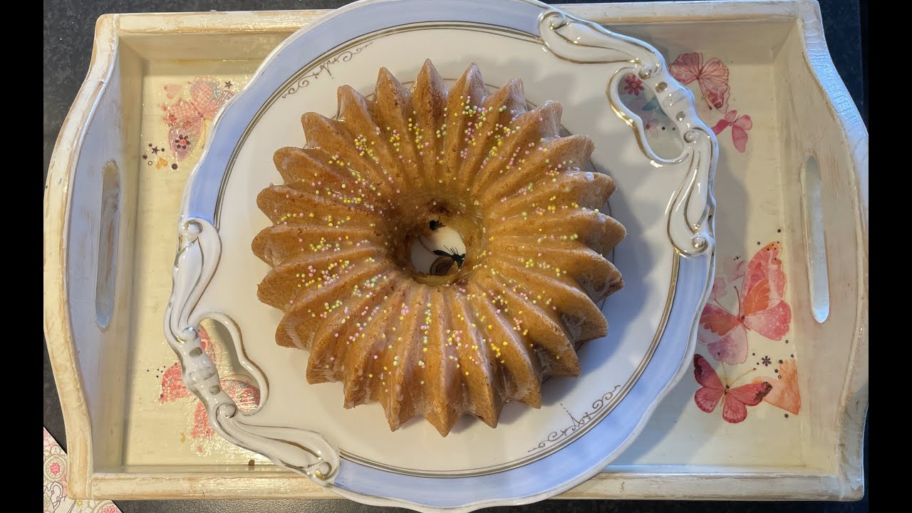 sockerkaka med äpple