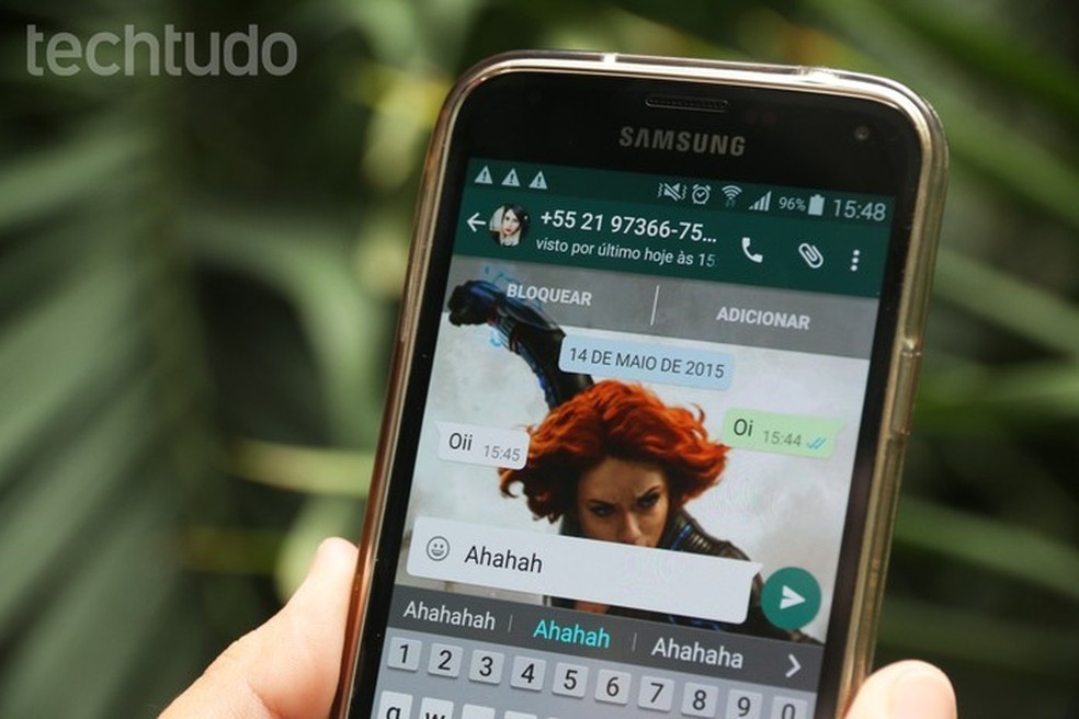 تستخدم WhatsApp لنشر عملية احتيال جديدة عبر الإنترنت Photo: Anna Kellen Bull / TechTudo