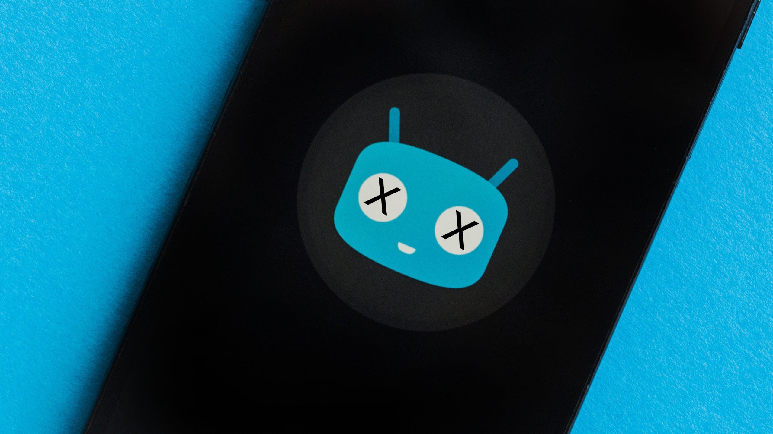 CyanogenMOD يسمى الآن LineageOS. أتعلم أين تجدها
