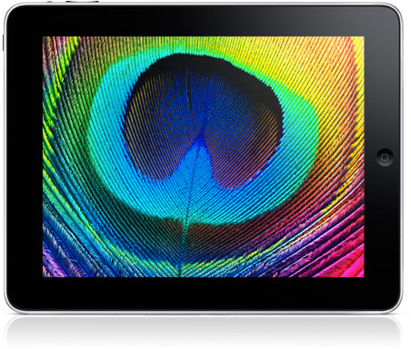 iPad مع صورة ملونة على شاشة LED الخاصة به