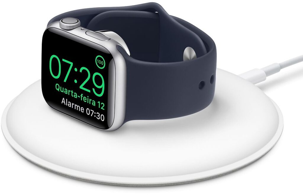 تقوم Apple بتحديث قاعدة الشحن الخاصة بـ Watch ، لكن لا أحد يعرف السبب [atualizado] - MacMagazine.com