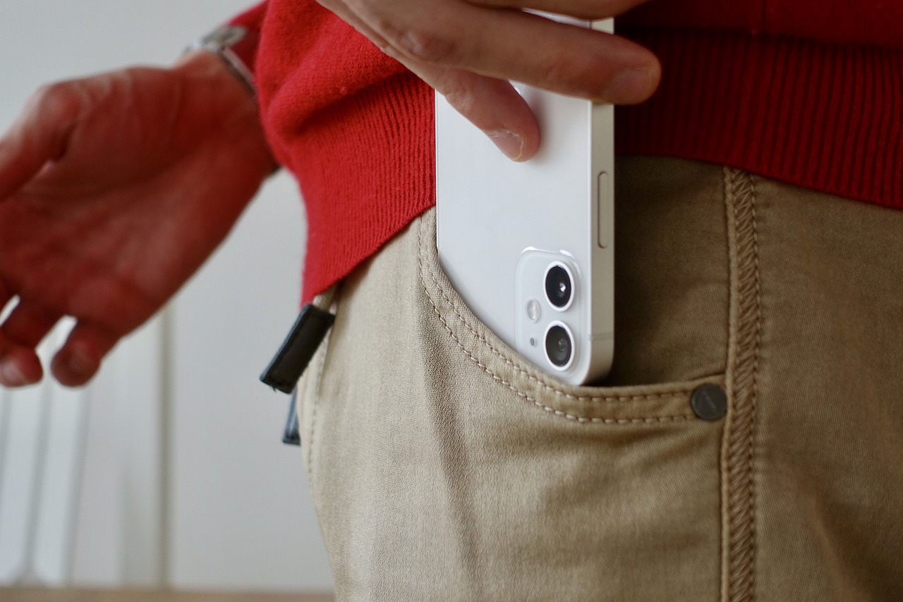 IPhone 12 Mini: 5 Razones para Elegir este Smartphone Compacto iphone 12 mini