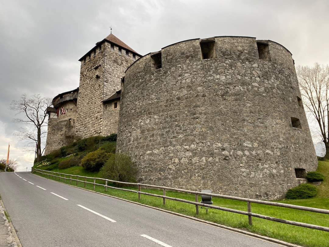 10 Datos Fascinantes sobre Liechtenstein: Descubre este Pequeño País Europeo 4 10 Datos Fascinantes sobre Liechtenstein: Descubre este Pequeño País Europeo liechtenstein