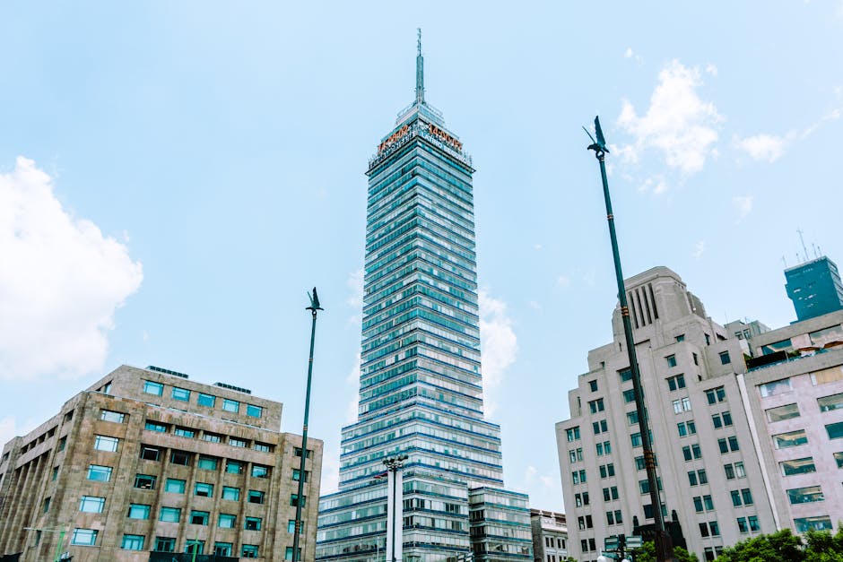 Descubre 5 razones para visitar la Torre Glòries en Barcelona torre glories
