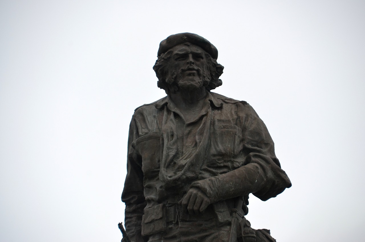 Che Guevara: 5 lecciones de liderazgo para la revolución moderna 1 che guevara