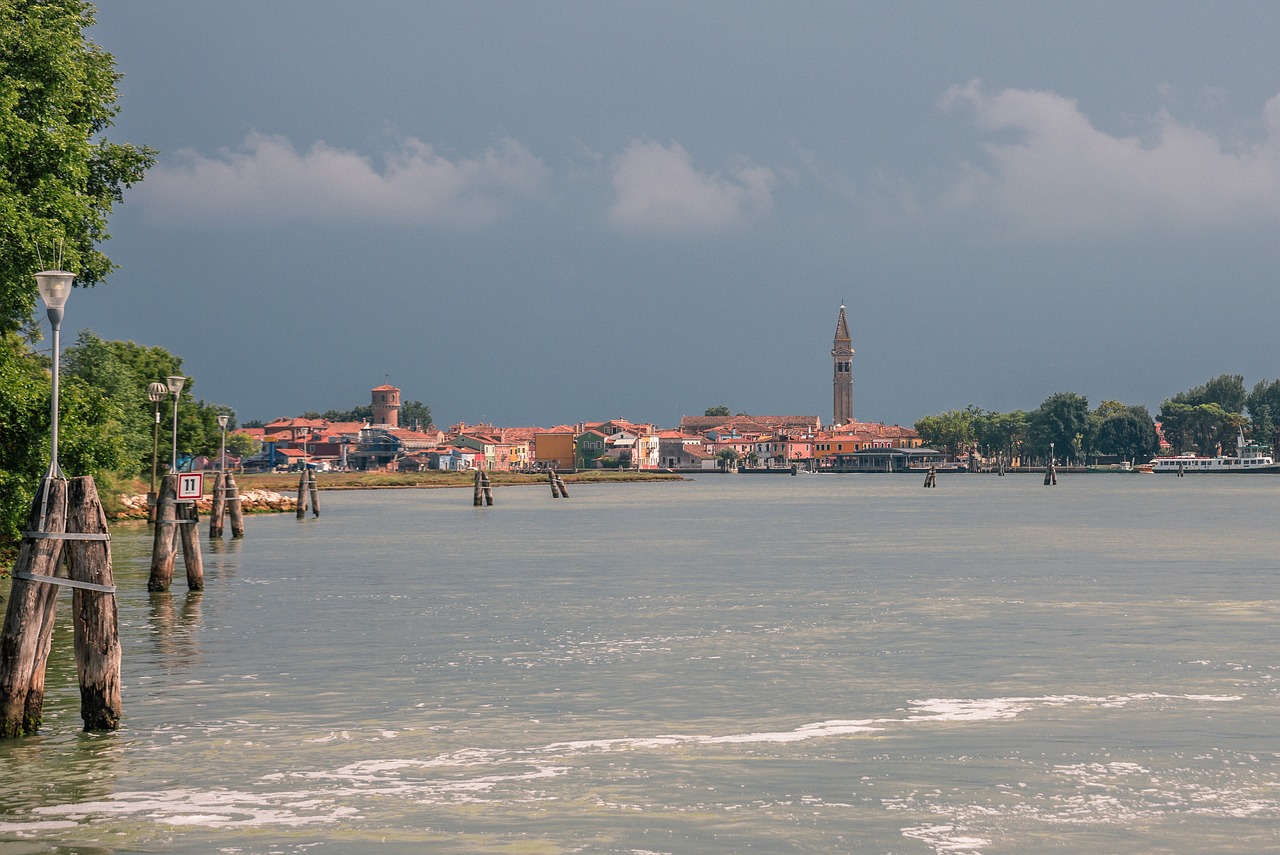 Burano: 5 secretos para disfrutar la belleza de la isla 1 burano