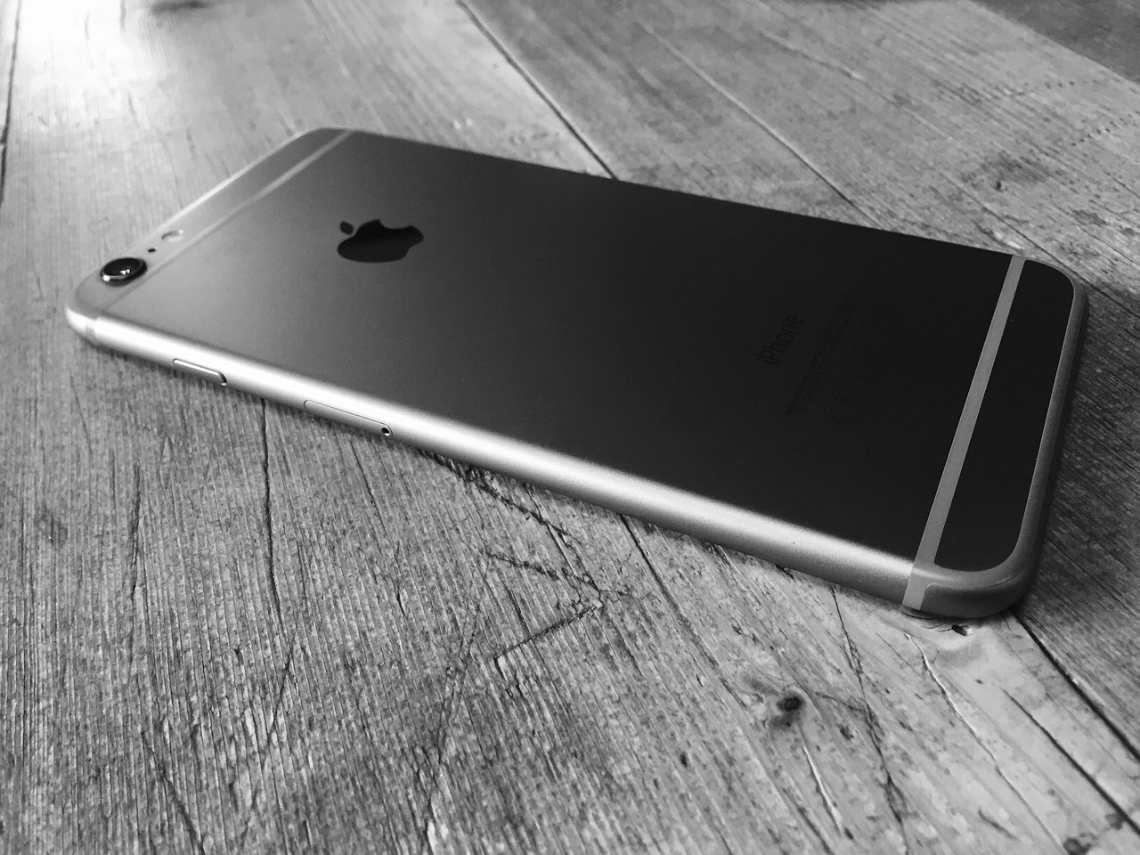 cargador iphone 15