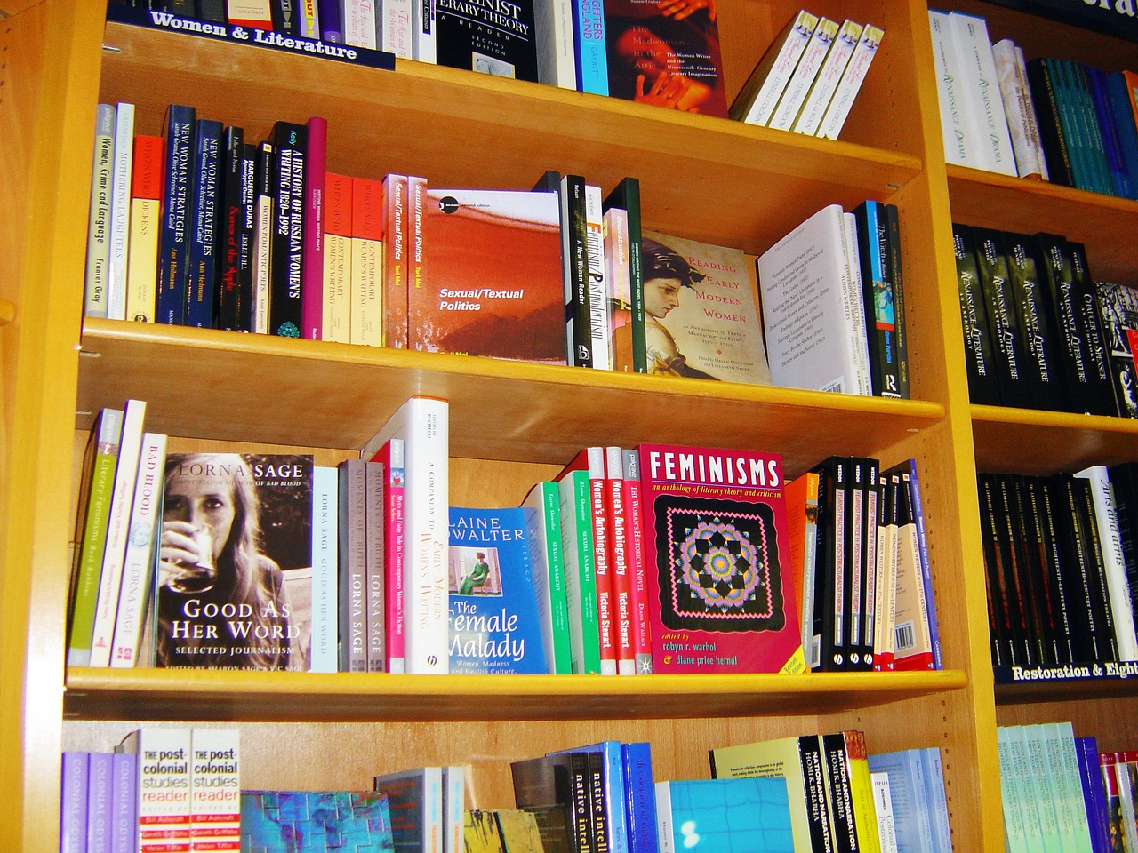 Movimientos literarios: 5 claves para entender su evolución histórica 3 movimientos literarios