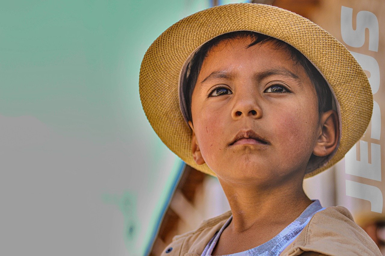 Padre nuestro en latín: 5 claves para entender su significado 5 padre nuestro en latin